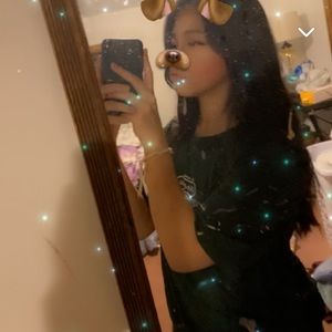 Meet your Posher, Ying